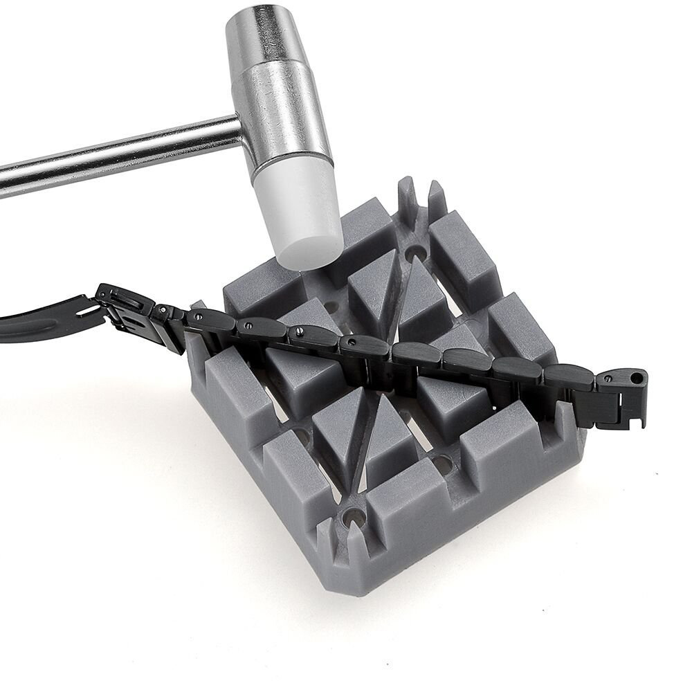 Simple replacement band for Fitbit versa watch band black